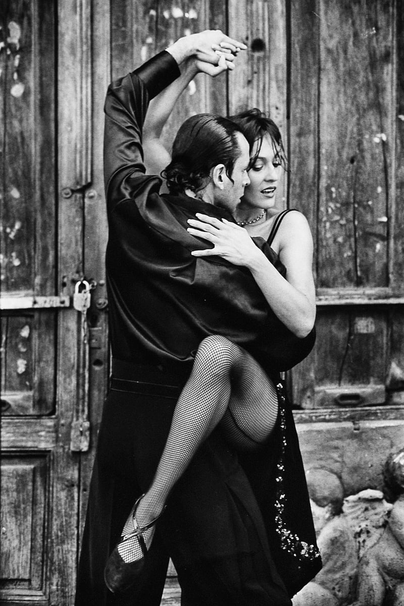 Salsa Dancing Image